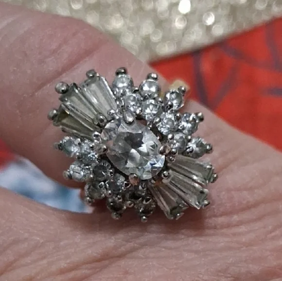 Vintage UNCAS ring - Picture 1 of 8